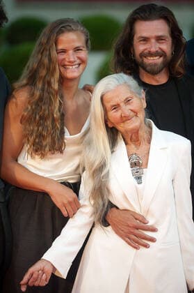 June 6, 2021, Malaga, Spain: Spanish actress, Benedicta Sanchez (C) poses accompanied by friends, for photographers at the red carpet inside Miramar Hotel..The new edition of the 24th Malaga Spanish Film Festival, a great cinematographic event in Spain, presents film candidates to win the Biznaga de Oro prize, following all measures to prevent the spread of coronavirus and to guarantee a secure event. The festival will be held from 3rd to 13th June. Malaga Spain - ZUMAs197 20210606_zaa_s197_209 Copyright: xJesusxMeridax