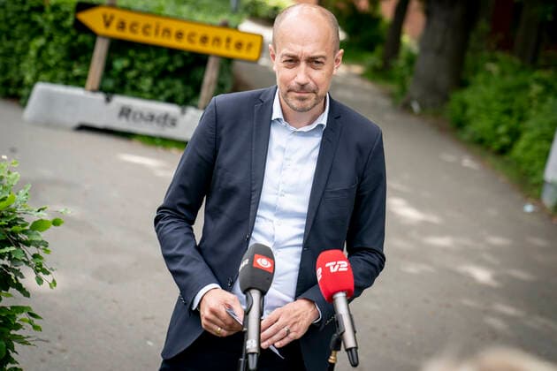 Sundhedsminister Magnus Heunicke taler foran pressen efter at han er blevet vaccineret imod covid-19 i Ishoej, mandag den 7. juni 2021. Sundhedsministeren bliver vaccineret med Pfizer BioNTech.. , Ishoej Denmark Copyright: RitzauxScanpix MadsxClausxRasmussenx cop102 spdk20210607-175707-L
