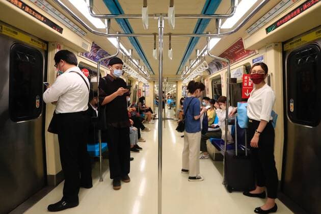 June 8, 2021, Taipei, Taipei, Taiwan: Citizens wearing face masks seen on an underground train, following a serious outbreak with an increasing number of domestic infections and deaths related to the COVID-19 disease. Taiwan has extended its Level 3 COVID-19 alert while expanding the scale of vaccinations among the public including opening massive vaccination centres Taipei Taiwan - ZUMAs313 20210608_zip_s313_013 Copyright: xDanielxCengxShou-Yix
