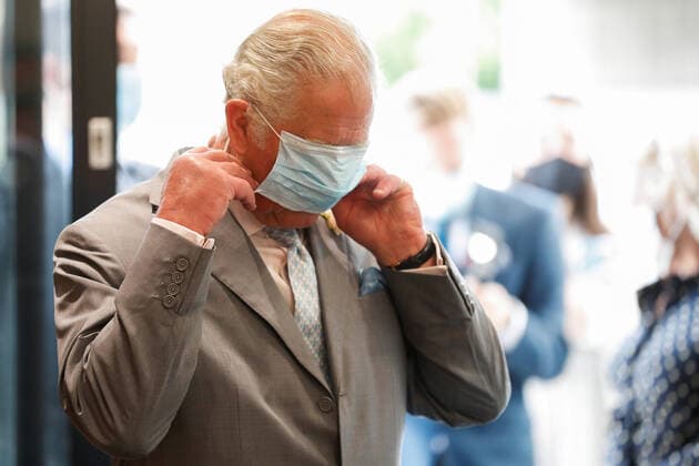 Entertainment Bilder des Tages . 08 06 2021. Oxford, United Kingdom. Prince Charles, Prince of Wales, during a visit to the Mini motor car plant in Cowley, Oxford, United Kingdom.  xPoolx xi-Imagesx IIM-22245-0007