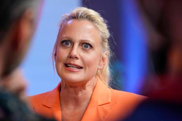 Verleihung des deutschen KITA Preis 2021 Aktuell, 09.06.2021, Berlin, Morderatorin Barbara Schoeneberger bei der Verleihung des Deutschen KITA Preis 2021 Berlin Berlin Deutschland