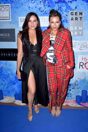 Lana Parrilla und Luciana bei der Veranstaltung Gen Art Muse 2021: An Evening of Art, Fashion, Film, and Music im Gray Matter Museum. Newport Beach, 10.06.2021