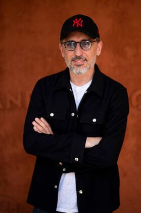 Gad Elmaleh CELEBRITES : Internationaux de France Roland Garros 2021 - Paris - 11 06 2021 JBAutissier Panoramic 