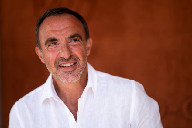 Nikos Aliagas CELEBRITES : Internationaux de France Roland Garros 2021 - Paris - 11 06 2021 JBAutissier Panoramic 