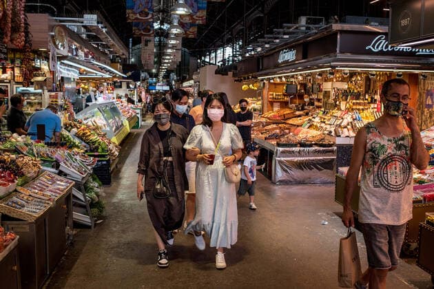 June 11, 2021, Barcelona, Spain: On this Friday morning people visits La Boqueria market in La Rambla of Barcelona where the presence of tourists among locals is increasing. Spain aims to boost tourism industry recovering visitors after more than a year of the coronavirus pandemic and has started to issue and accept the QR codes, which allow travelers freedom of movement with no need to show coronavirus tests nor quarantine if they meet the required criteria. Barcelona Spain - ZUMAb137 20210611_zap_b137_002 Copyright: xJordixBoixareux