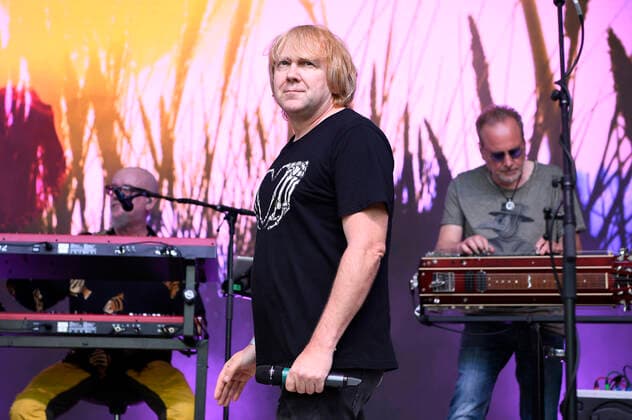 Tobias Künzel (Die Prinzen) und Gero Drnek und Martin Huch von Fury in the Slaughterhouse live im Rahmen der Konzertreihe Back on Stage auf der Gilde Parkbühne. Hannover, 11.06.2021