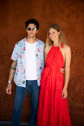Matthias Dandois et Constance Jablonski CELEBRITES : Internationaux de France Roland Garros 2021 - Finale Hommes - Paris - 13 06 2021 JBAutissier Panoramic 