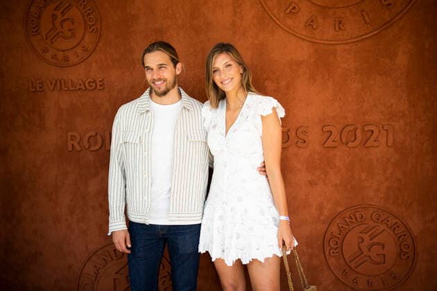 Camille Cerf et son compagnon CELEBRITES : Internationaux de France Roland Garros 2021 - Finale Hommes - Paris - 13 06 2021 JBAutissier Panoramic 