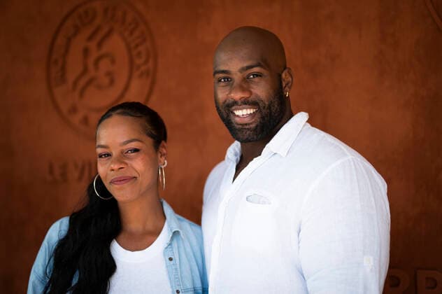 Teddy Riner et sa femme Luthna Plocus CELEBRITES : Internationaux de France Roland Garros 2021 - Finale Hommes - Paris - 13 06 2021 JBAutissier Panoramic 