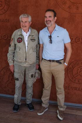 Internationaux de tennis de Roland Garros 2021. Village du 13 Juin 268961 2021-06-13 France Lelouch, Claude; Dujardin, Jean  Copyright: xSergexArnalx xStarfacex STAR_268961_043