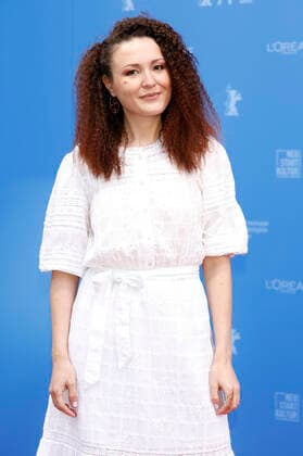 Olga Lucovnicova bei der Ankunft zur Preisverleihung der Berlinale Summer Special 2021 71. Internationale Filmfestspiele Berlin im Freiluftkino Museumsinsel. Berlin, 13.06.2021