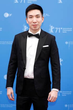 Chayampon Taeratanatchai bei der Ankunft zur Preisverleihung der Berlinale Summer Special 2021 71. Internationale Filmfestspiele Berlin im Freiluftkino Museumsinsel. Berlin, 13.06.2021