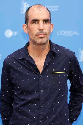 Clement Alline bei der Ankunft zur Preisverleihung der Berlinale Summer Special 2021 71. Internationale Filmfestspiele Berlin im Freiluftkino Museumsinsel. Berlin, 13.06.2021