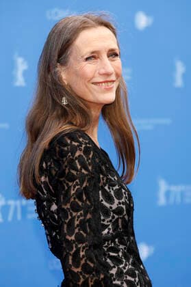 Mariette Rissenbeek bei der Ankunft zur Preisverleihung der Berlinale Summer Special 2021 71. Internationale Filmfestspiele Berlin im Freiluftkino Museumsinsel. Berlin, 13.06.2021