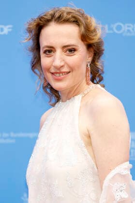 Maren Eggert bei der Ankunft zur Preisverleihung der Berlinale Summer Special 2021 71. Internationale Filmfestspiele Berlin im Freiluftkino Museumsinsel. Berlin, 13.06.2021