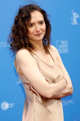 Katia Pascariu bei der Ankunft zur Preisverleihung der Berlinale Summer Special 2021 71. Internationale Filmfestspiele Berlin im Freiluftkino Museumsinsel. Berlin, 13.06.2021