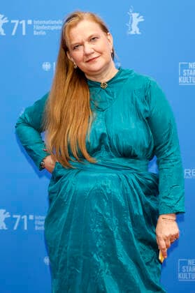 Ada Solomon bei der Ankunft zur Preisverleihung der Berlinale Summer Special 2021 71. Internationale Filmfestspiele Berlin im Freiluftkino Museumsinsel. Berlin, 13.06.2021