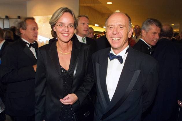 Juedisches Museum 09.09.2001 Juliane Freifrau von Friesen + Politiker Walter Riester (SPD), Staatsakt zur feierlichen Eroeffnung Juedisches Museum in der Berliner Philharmonie, Herbert-von-Karajan-Strasse 1, Berlin - 09.09.2001 - *** Jewish Museum 09 09 2001 Juliane Freifrau von Friesen Politician Walter Riester SPD , State act for the ceremonial opening of the Jewish Museum in the Berlin Philharmonic Hall, Herbert von Karajan Strasse 1, Berlin 09 09 2001 XXX