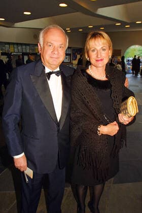 Juedisches Museum 09.09.2001 Manager Prof. Dr. Juergen Richter (Bertelsmann) + Frau Renate Breitkreuz, Staatsakt zur feierlichen Eroeffnung Juedisches Museum in der Berliner Philharmonie, Herbert-von-Karajan-Strasse 1, Berlin - 09.09.2001 - *** Jewish Museum 09 09 2001 Manager Prof Dr Juergen Richter Bertelsmann Mrs Renate Breitkreuz, State Act for the ceremonial opening Jewish Museum in the Berlin Philharmonic Hall, Herbert von Karajan Strasse 1, Berlin 09 09 2001 XXX