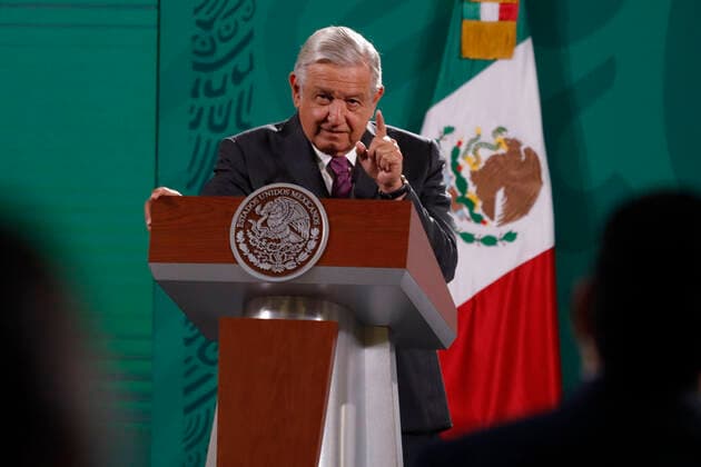 Mexiko, Präsident Andres Manuel Lopez Obrador Pressekonferenz in Mexiko-Stadt Mexican President Lopez Obrador Daily Briefing MEXICO CITY, MEXICO - JUNE 16: The President of Mexico, Andres Manuel Lopez Obrador, gesticulates while response the questions of the media during his daily briefing at National Palace on June 16, 2021 in Mexico City, Mexico. Copyright: xLuisxBarronx EYEPIXGROUP_LB_16062021_9067