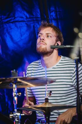 Daens live in Bern, Switzerland Bern, Switzerland. 18th, June 2021. The Swiss band Daens performs a live garden concert at Bierh?beli in Bern. Here drummer Nico Hunziker is seen live on stage. Bern Switzerland  Copyright: xGonzalesxPhoto TilmanxJentzschx