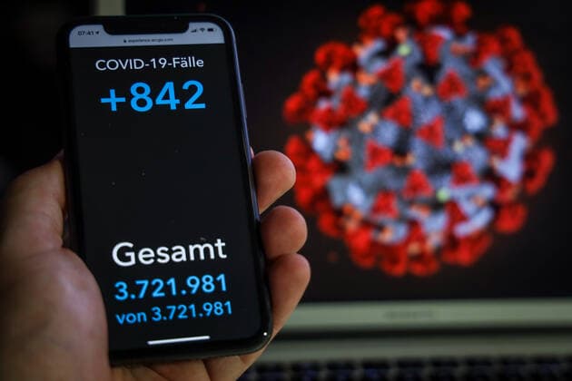 News Bilder des Tages Coronavirus in Deutschland - Covid-19-Dashboard des Robert Koch-Institut 20.06.2021: Robert Koch-Institut: 7-Tage-Inzidenz 8,8. 7-Tage-Fallzahl 7.301. COVID-19-Fälle 3.721.981. Zugang um 842 gegenüber dem Vortag. COVID-19-Todesfälle 90.385. Zugang um 16 gegenüber dem Vortag.