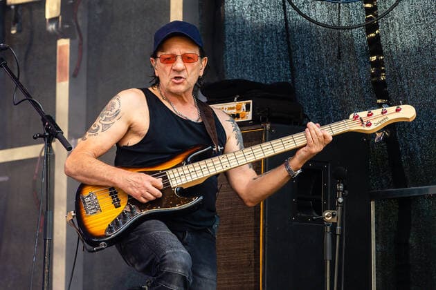 20210620 Mit Abstand Festival - Abschiedskonzert Opus RADFELD, AUSTRIA - JUNE 20: Erich Buchebner Bass Guitar während dem Mit Abstand Festival - Abschiedskonzert Opus im Festivalgelaende RADFELD, AUSTRIA - JUNE 20: Erich Buchebner Bass Guitar during the concert from Mit Abstand Festival - Abschiedskonzert Opus at Festivalgelaende Radfeld Festivalgelaende Tirol Austria Copyright: xBEAUTIFULxSPORTS Kettnerx