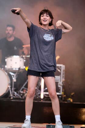 Lotte live im Rahmen der Konzertreihe Back on Stage auf der Gilde Parkbühne. Hannover, 20.06.2021
