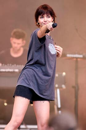 Lotte live im Rahmen der Konzertreihe Back on Stage auf der Gilde Parkbühne. Hannover, 20.06.2021
