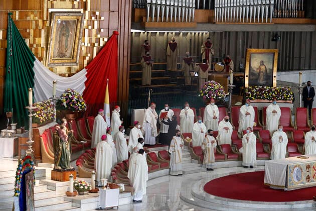 Cardinal Pietro Parolin In A Mass in the Basilica of Guadalupe MEXICO CITY, MEXICO - JUNE 20: Cardinal Pietro Parolin, Secretary of State of the Holy accompanied by Cardinal Carlos Aguiar Retes, Archbishop Primate of Mexico, during a mass In the Basilica of Guadalupe on June 20, 2021 in Mexico City, Mexico. Copyright: xLuisxBarronx EYEPIXGROUP_LB_20062021_9234