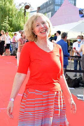 Preisverleihung der First Steps Award 2021 Petra Zieser Ankunft zur 22. Preisverleihung, roter Teppich zum Nachwuchspreis First Steps Award 2021 im Holzmarkt in Berlin am 21.06.2021