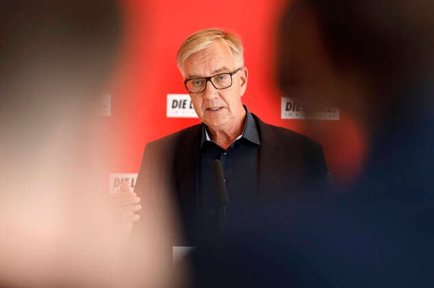 Dietmar Bartsch bei einem Pressestatement der Partei Die Linke vor der Fraktionssitzung auf der Fraktionsebene im Reichstagsgebäude. Berlin, 22.06.2021