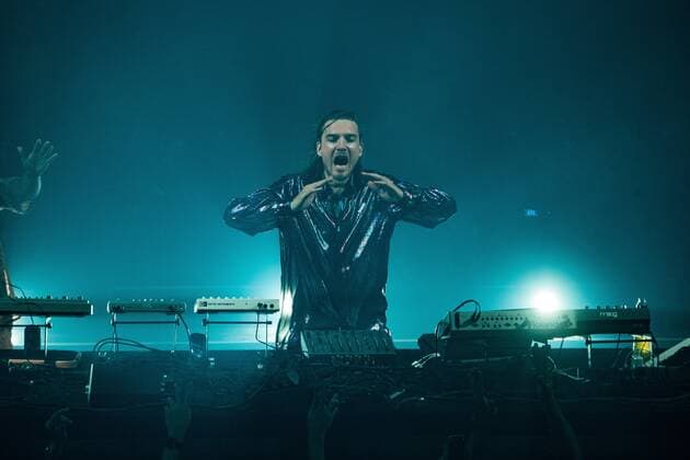 AMSTERDAM - Dj Reinier Zonneveld during a performance in Paradiso. The pop stage reopens its doors at full capacity. Inside, visitors do not have to keep 1.5 meters away. ANP PAUL BERGEN Copyright: xHollandsexHoogtex xxANPx x433047001x