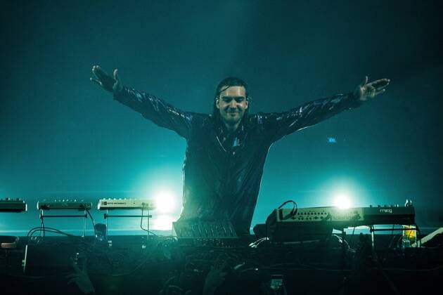 Entertainment Bilder des Tages AMSTERDAM - Dj Reinier Zonneveld during a performance in Paradiso. The pop stage reopens its doors at full capacity. Inside, visitors do not have to keep 1.5 meters away. ANP PAUL BERGEN Copyright: xHollandsexHoogtex xxANPx x433047004x