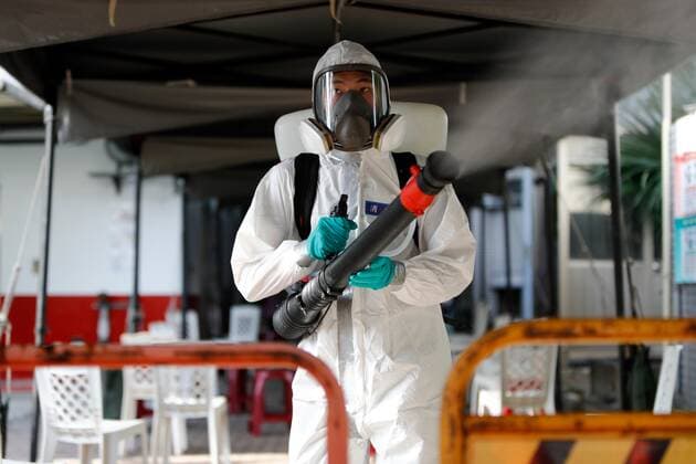 June 26, 2021, Taioei, Taipei, Taiwan: A chemical troop solider disinfects a Covid-19 testing station, as the island has reported its first locally acquired delta variant case of the coronavirus following a cluster linking to imported cases from India and Peru, with the government grappling with an ongoing outbreak. Taioei Taiwan - ZUMAs313 20210626_zip_s313_004 Copyright: xDanielxCengxShou-Yix