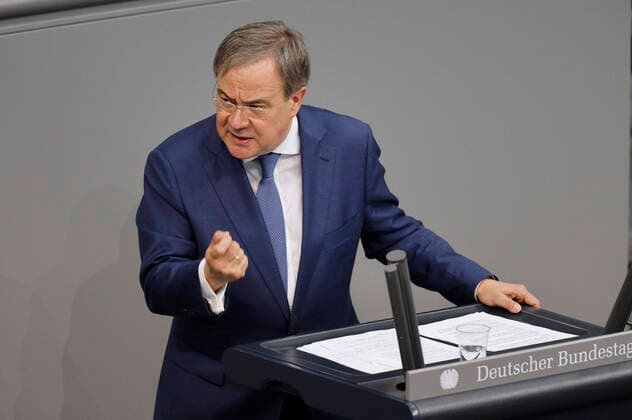 Armin Laschet in der 236. Sitzung des Deutschen Bundestages im Reichstagsgebäude. Berlin, 24.06.2021