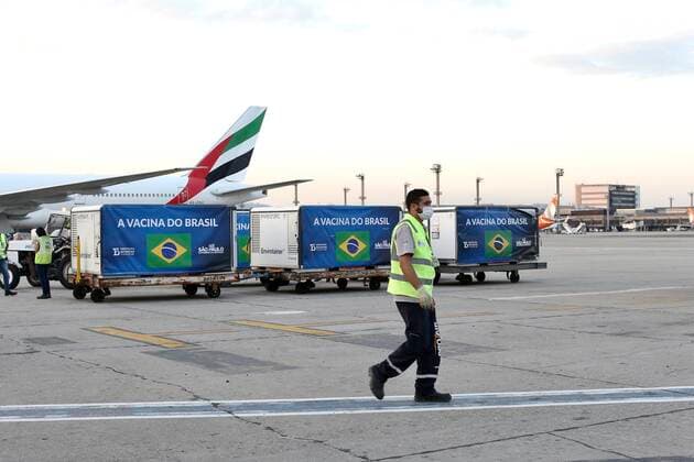 June 26, 2021: Arrival of 6,000 liters of API (Active Pharmaceutical Ingredient) at Guarulhos International Airport, in Sao Paulo state, this Saturday (26), .The inputs will allow the Butantan Institute to manufacture around 5 million doses of the Coronavac vaccine against Covid-19..The landing was accompanied by the governor Joao Doria. - ZUMAl146 20210626_zaf_l146_008 Copyright: xPauloxLopesx