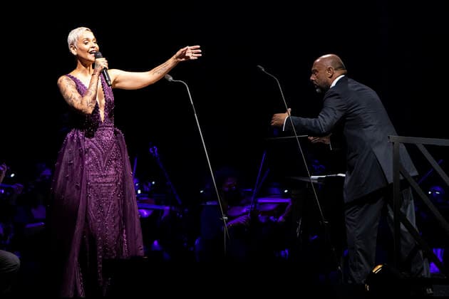 Second Concert By The Italian Artist Andrea Bocelli In Coimbra, Portugal Mariza performs in Coimbra, Portugal, on June 26, 2021. About 13.000 people took part in the concert at the Estadio Cidade de Coimbra amid the restrictions of Covid-19 pandemic. Coimbra Portugal franca-secondco210626_np6DR  Copyright: xRitaxFrancax