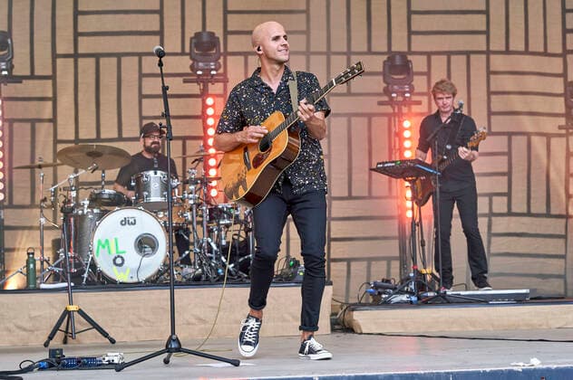 Milow live im Rahmen der Konzertreihe Back on Stage auf der Gilde Parkbühne. Hannover, 27.06.2021