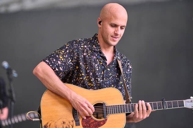 Milow live im Rahmen der Konzertreihe Back on Stage auf der Gilde Parkbühne. Hannover, 27.06.2021