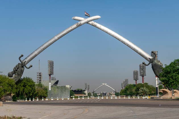Victory Arch, Baghdad, Iraq, Middle East Copyright: MichaelxRunkel 1184-5704