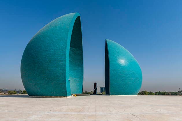 Martyrs Memorial (Al Shaheed Monument), Baghdad, Iraq, Middle East Copyright: MichaelxRunkel 1184-5708 Editorial Use Only
