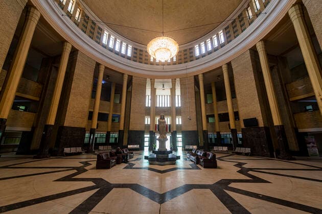 Interior of the Baghdad Central Railway Station, Baghdad, Iraq, Middle East Copyright: MichaelxRunkel 1184-5720 Editorial Use Only