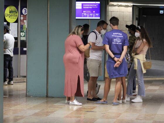 June 29, 2021, Lisbon, Portugal: Movement at Marques de Pombal subway station and surroundings, where two lines interconnect: Blue Line and Yellow Line, in Lisbon, on Tuesday (29).  Copyright: xEdsonxdexSouzax