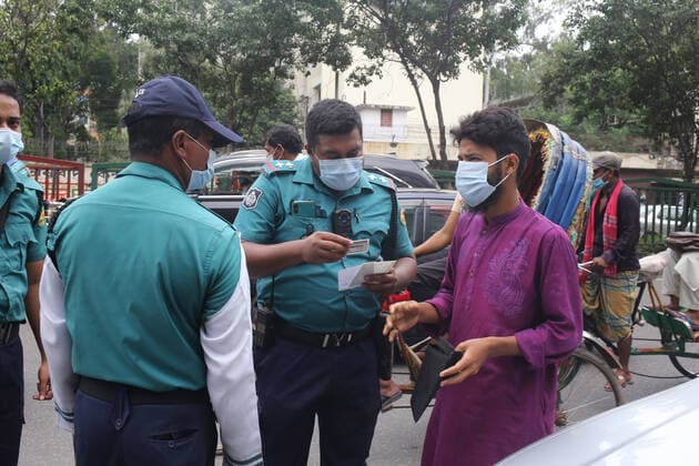 June 30, 2021, Dhaka, Bangladesh: Police are checking masks and the reason to get out during lockdown in Dhaka. Dhaka Bangladesh - ZUMAh355 20210630_zip_h355_012 Copyright: xMd.xRakibulxHasanx