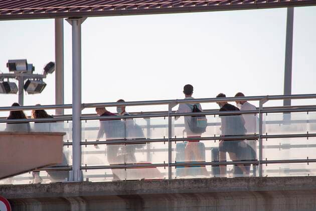 Some youths stay in a bubble ship after leaving the Bellver Palma hotel after testing negative in Palma de Mallorca, Majorca Islands, Spain on 01 July 2021. A judge ordered the release of youths that tested negative and demanded that only 68 of the 269 students that were in lockdown, the 68 that still test positive, remain in the hotel facilities. A coronavirus outbreak spreaded by a student trip !ACHTUNG: NUR REDAKTIONELLE NUTZUNG!  Copyright: xCatixCladerax GRAF1974 20210701-953dfc6ec6966b94425bd8a363a9214d557a7743