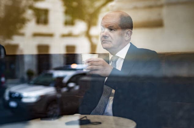 Bundesfinanzminister Olaf Scholz (SPD) in einem Cafe in Washington am 02.07.2021. Washington Vereinigte Staaten von Amerika