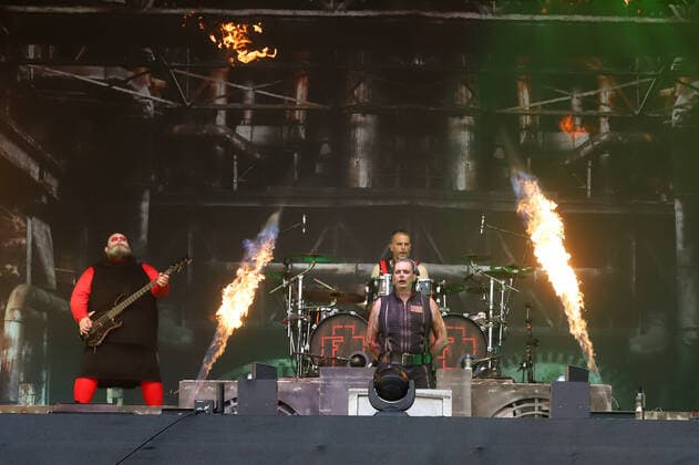 Feuerengel - A Tribute to Rammstein live beim Strandkorb Konzert in Hamburg Hamburg Cruise Center Steinwerder Hamburg Deutschland Copyright: xLobeca RalfxHomburgx