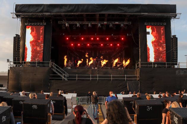 Feuerengel - A Tribute to Rammstein live beim Strandkorb Konzert in Hamburg Hamburg Cruise Center Steinwerder Hamburg Deutschland Copyright: xLobeca RalfxHomburgx