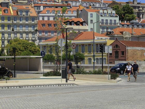 July 4, 2021, Lisbon, Portugal: Movement of people at Terreiro do Paco station, which is also fluvial, on Sunday (4). In the surroundings, restaurants and museums are good leisure options.  Copyright: xEdsonxdexSouzax